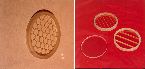 图 左为蝇眼列阵透镜;右为柱面透镜